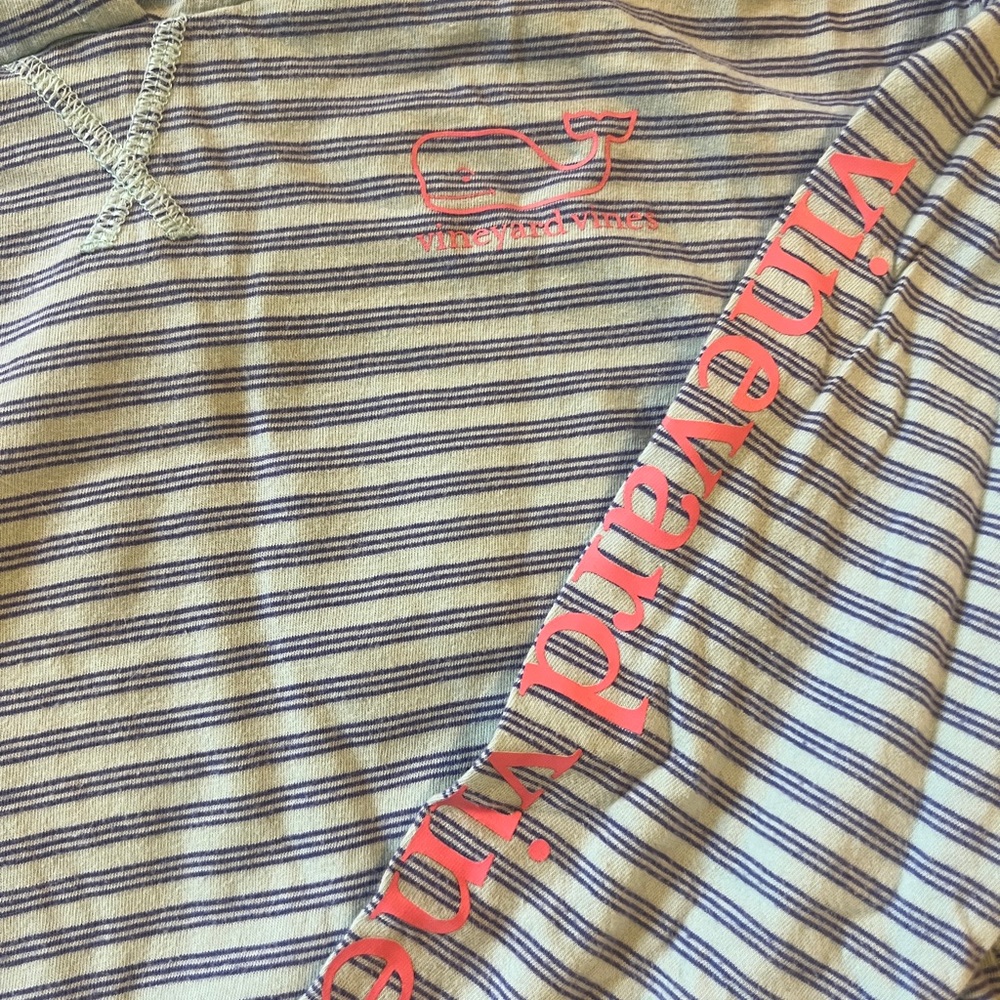 Girls Vineyard Vine Hooded Long Sleeve Pullover Tee